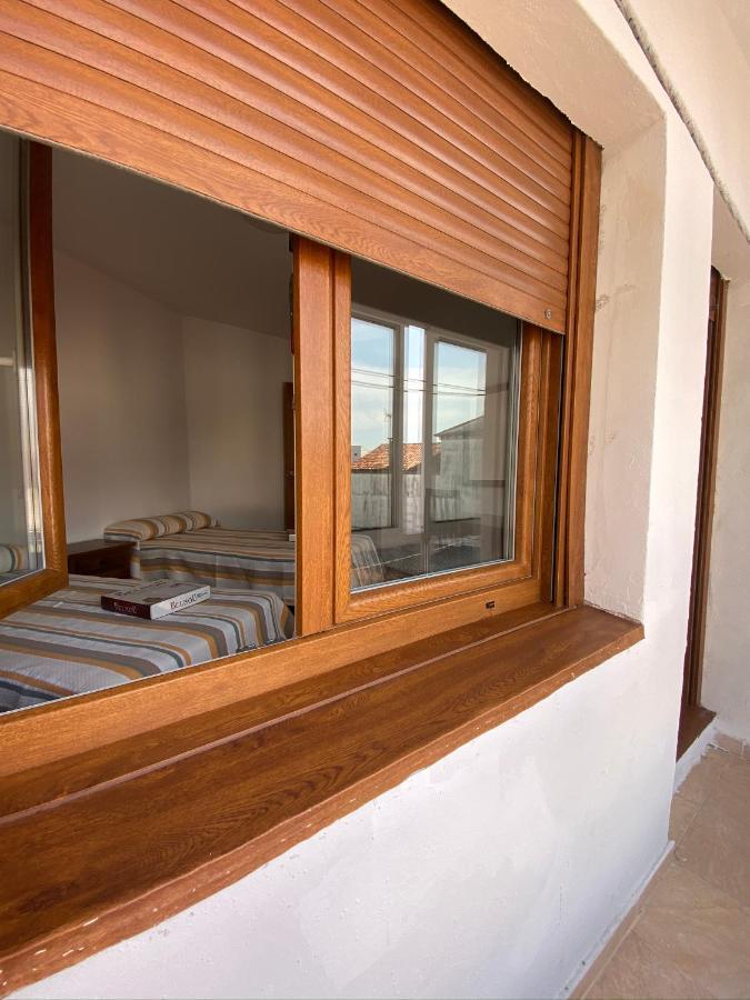 Amplio Apartamento En El Centro De O Grove Exterior photo